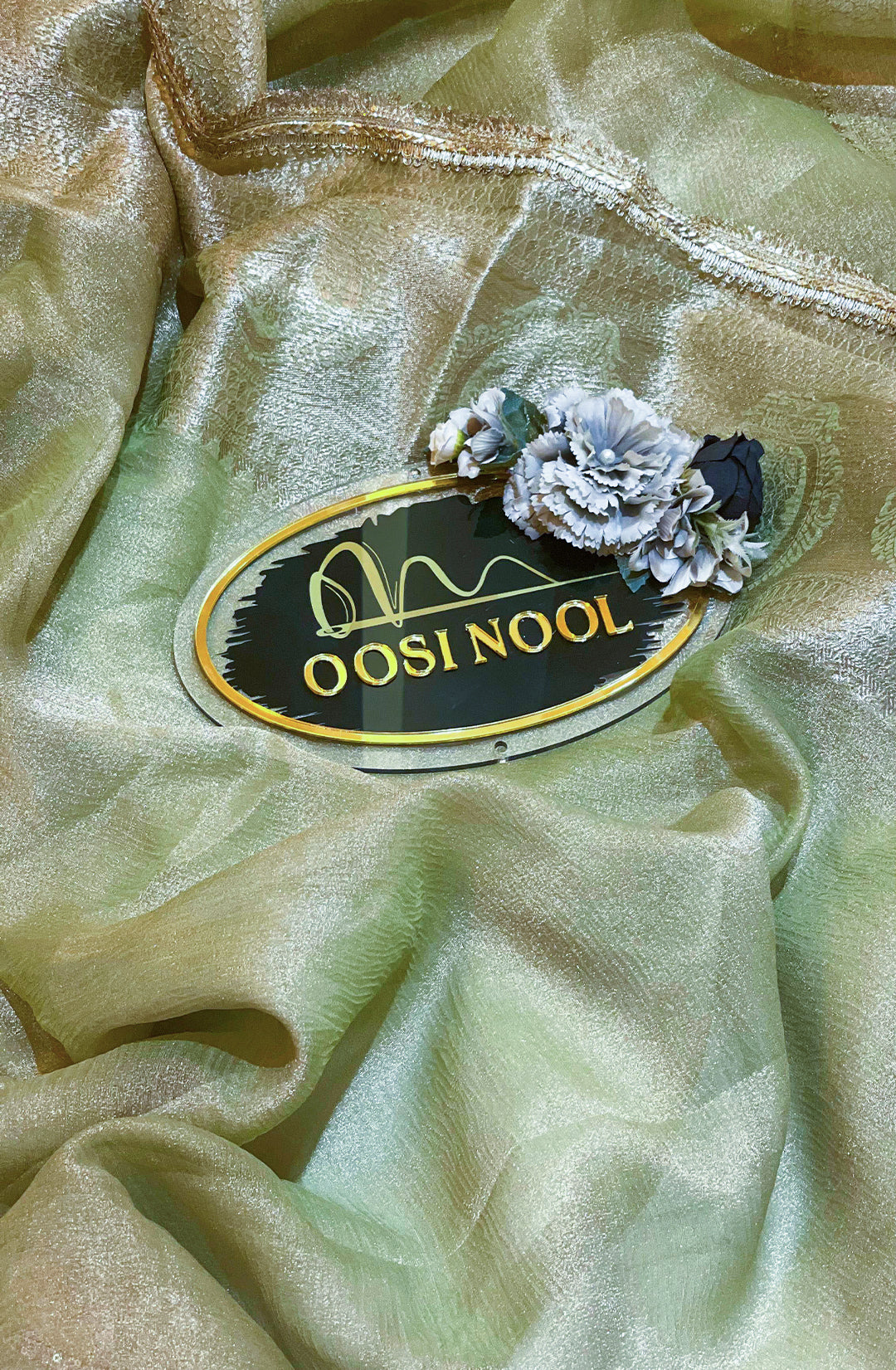 Pastel Crushed Tissue Saree with Gold Zari Border (Green)