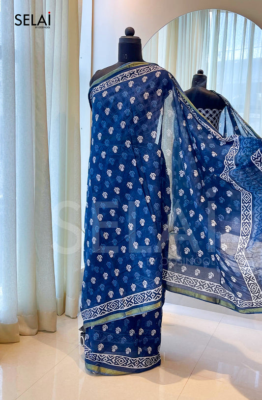 Ajrakh Print Cotton Saree (Indigo & white with small flowers)