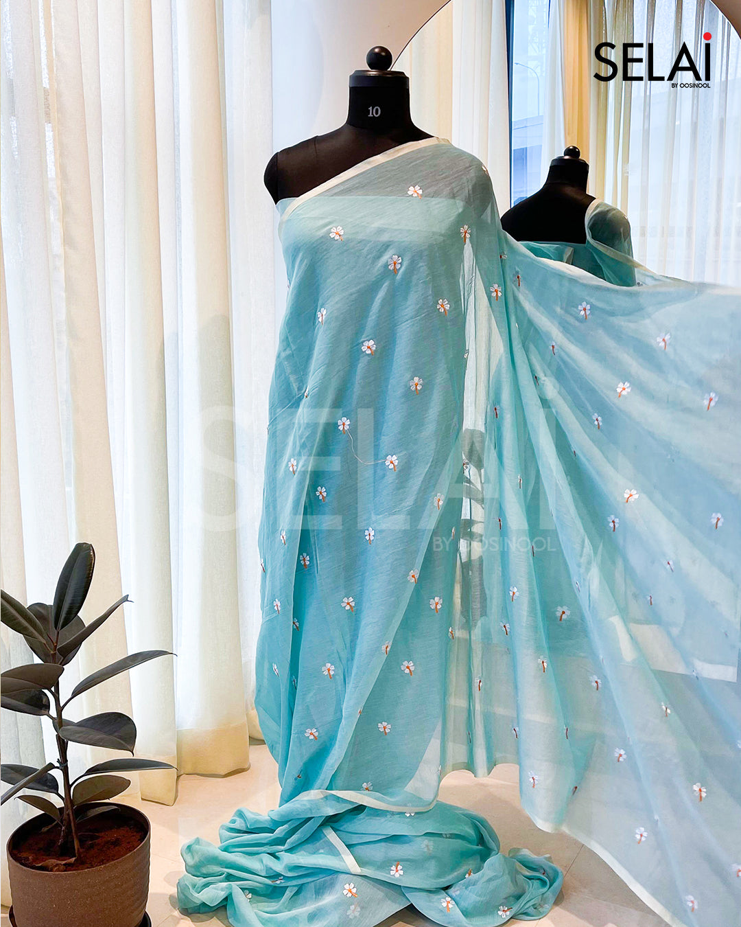 Embroidered Mulmul Cotton Saree (Mint Green)