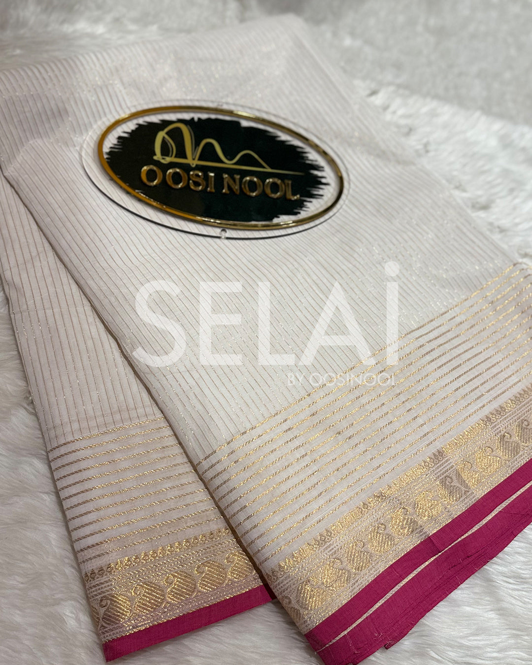 Vaira Oosi Cotton Saree (Off-White & Gold)