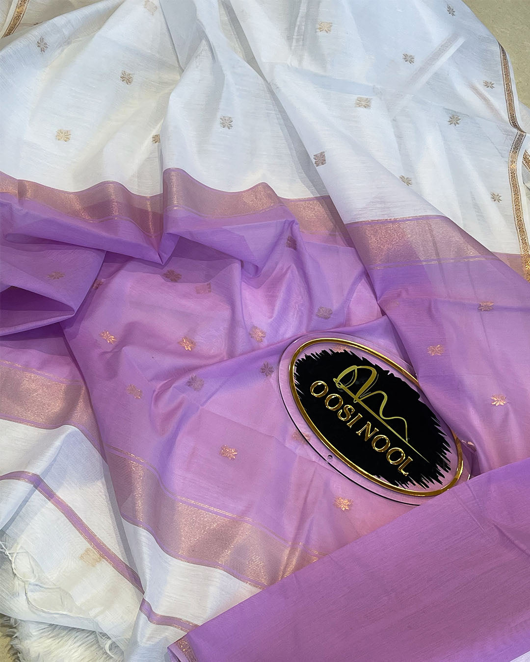 Mangalagiri Cotton Saree (White with Lavender)