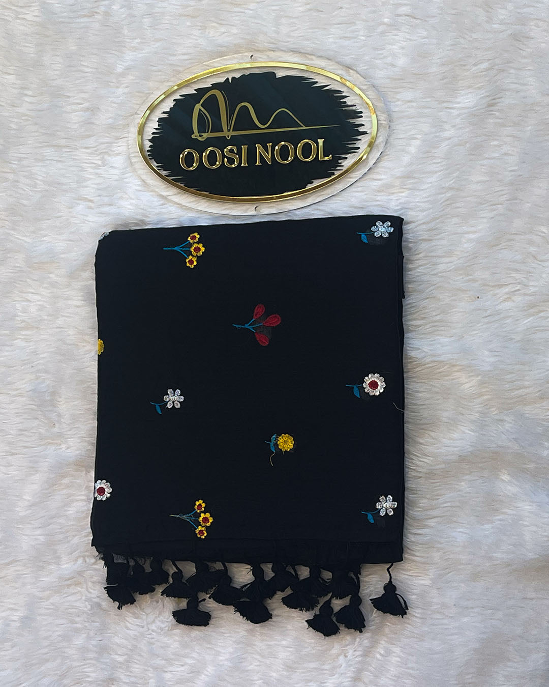 Floral Embroidered Mulmul Cotton Saree (Black)