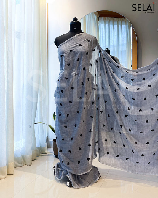 Heart Mulmul Cotton Saree (Grey with Black)