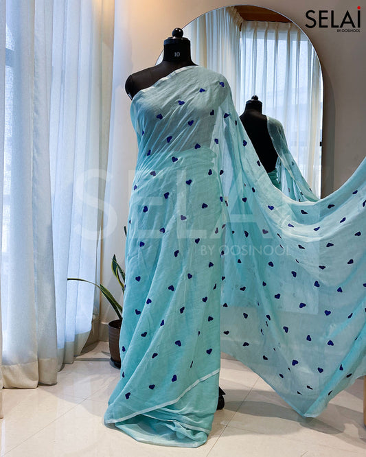 Heart Mulmul Cotton Saree (Light Blue with Dark Blue)