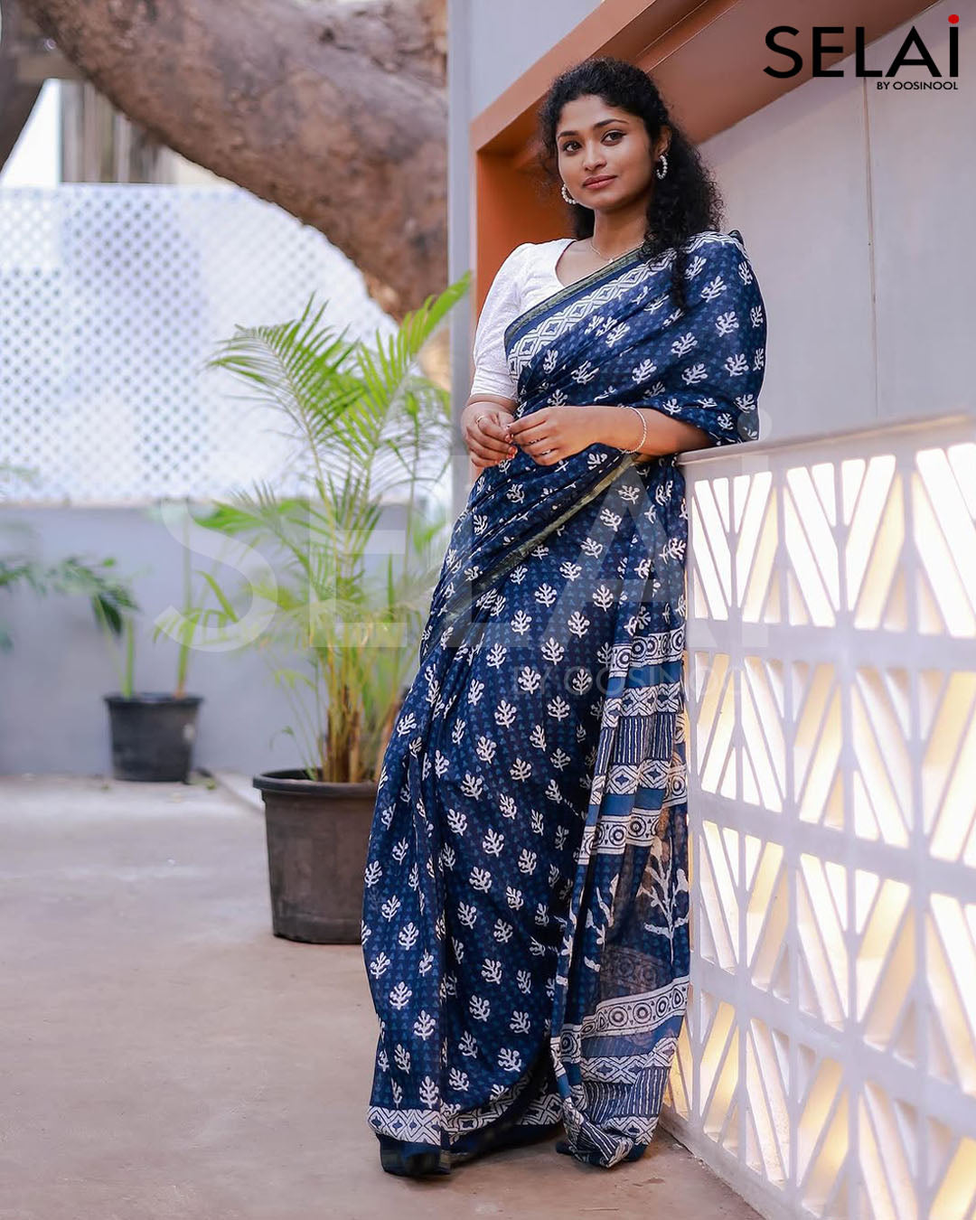 Ajrakh Print Cotton Saree (Indigo)