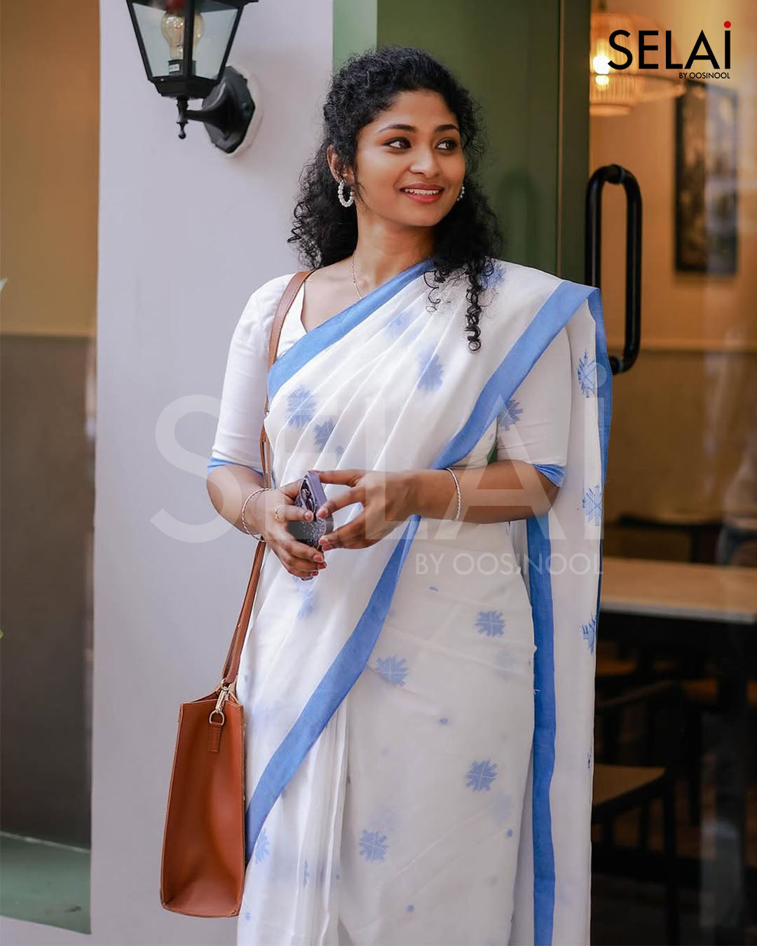 Diamond Mulmul Cotton Saree (White)