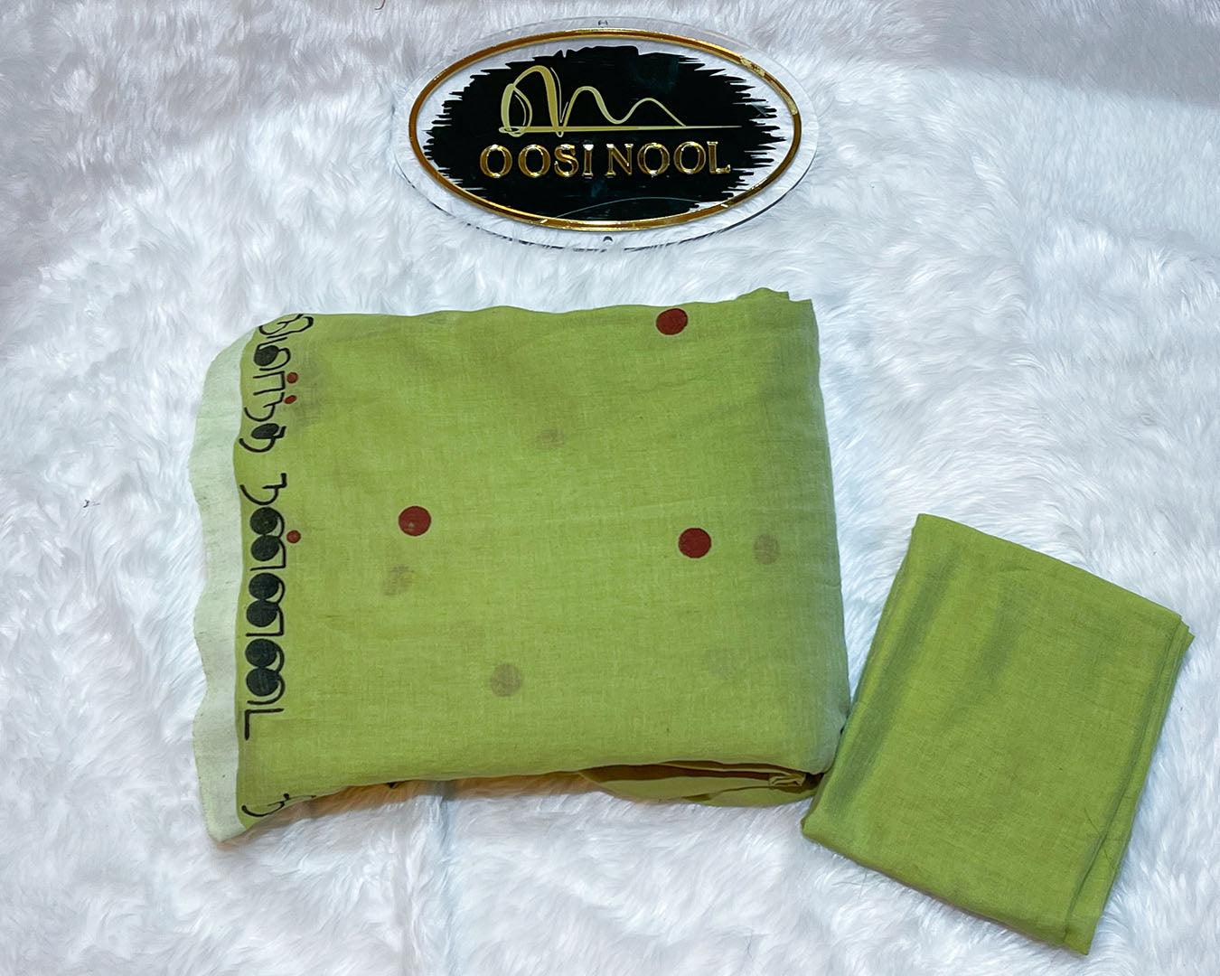 Nimirndha Nannadai Khadi Cotton Saree (Green)