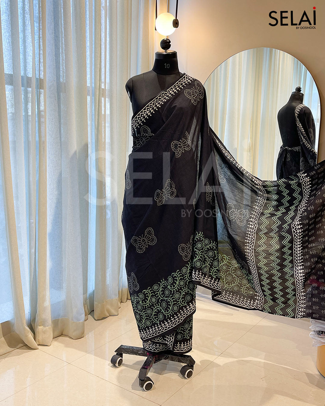 Ajrakh Print Mulmul Cotton Saree (Black)