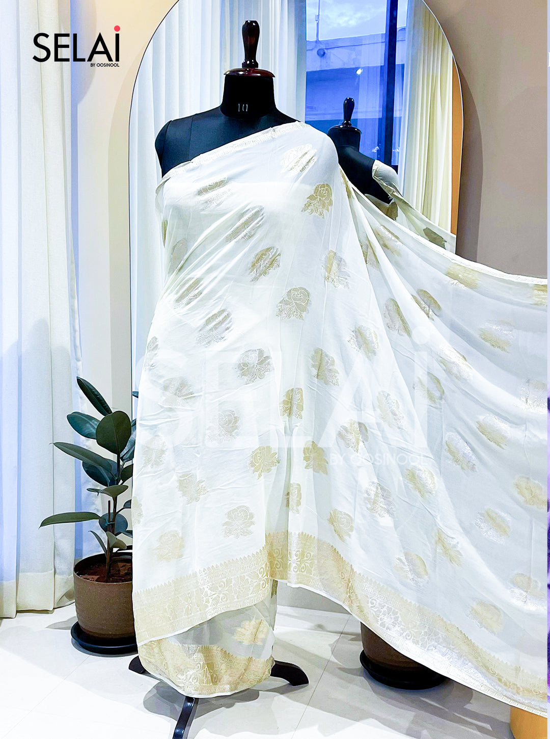 Viscose Georgette Saree with Floral Silk Buttas and Border