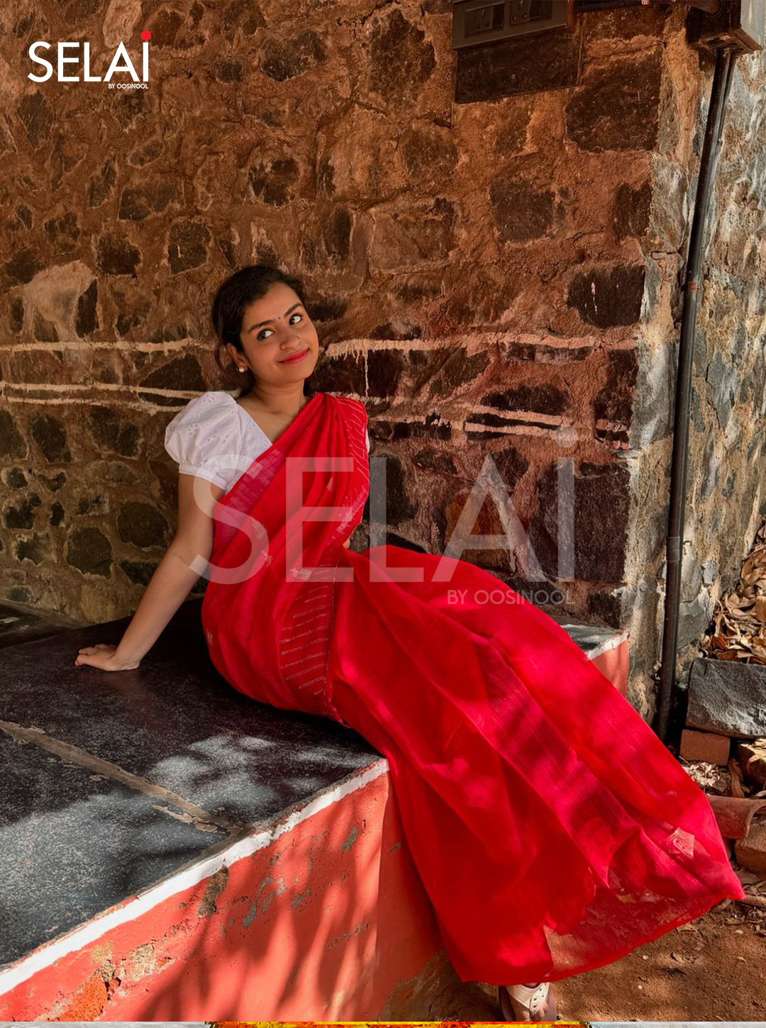 Gopuram Cotton Saree (Red)