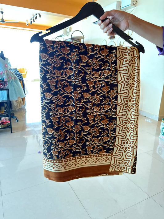 Ajrakh Print Cotton Saree (Black with Brown)