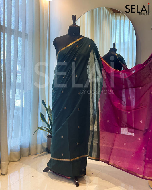 Mangalagiri Cotton Saree (Dark Green with Magenta Pink)