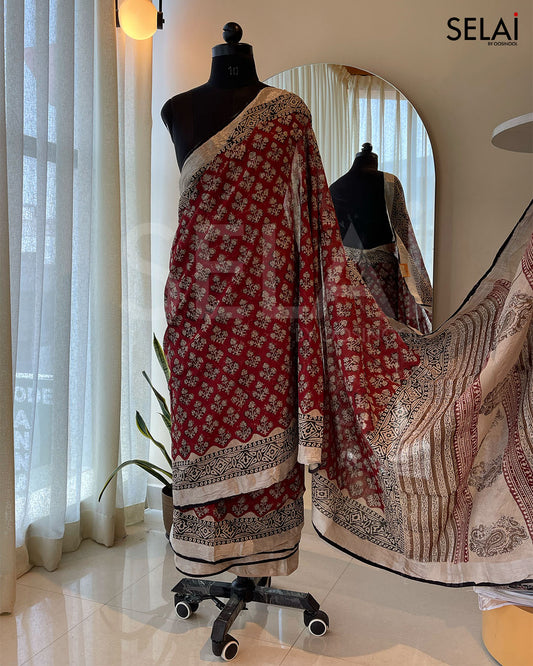 Linen Cotton Saree (Maroon with Beige)
