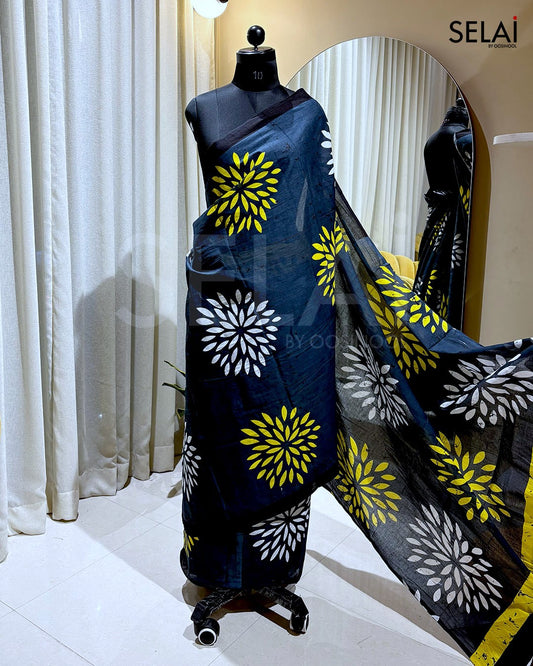 Floral Design Navy Blue Cotton Saree With Yellow Blouse